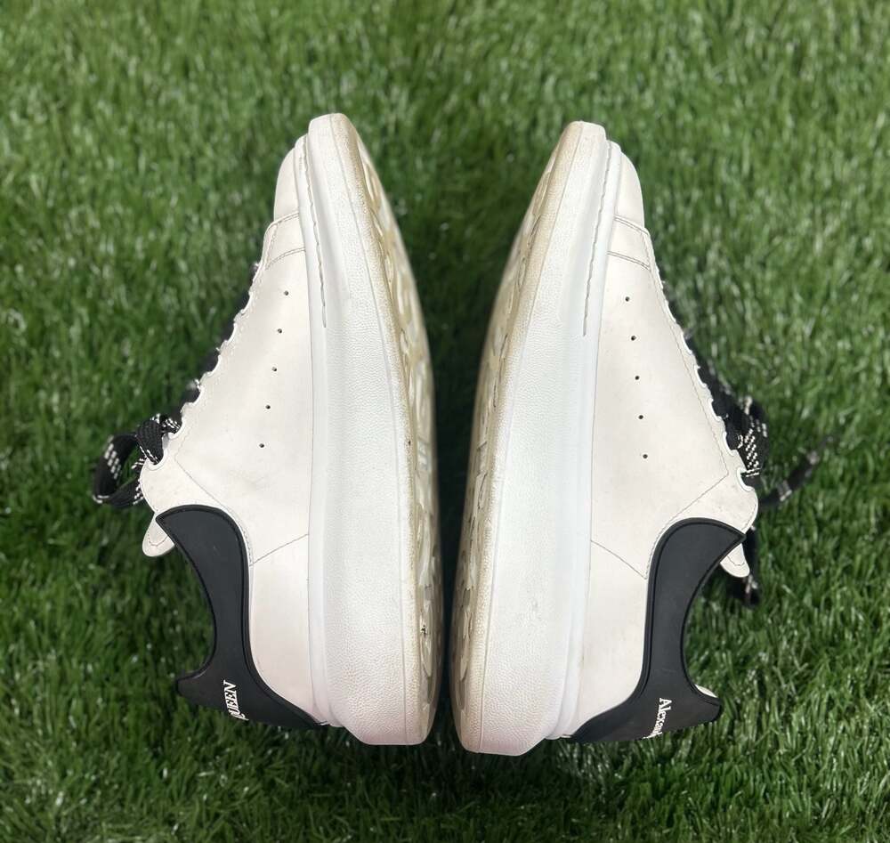 Alexander McQueen Oversized Sneaker White Black Size 40